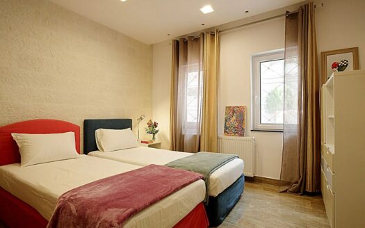 VOULA-CENTER 2 LEVEL MAISONETTE
