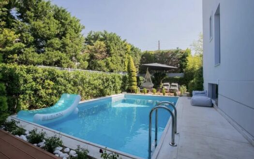 GLYFADA GOLF-LUXURY FURNISHED MAISONETTE