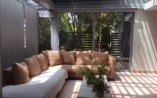 GLYFADA LUXURY MAISONETTE – AIXONI