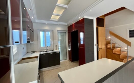 MAISONETTE -ANO GLYFADA