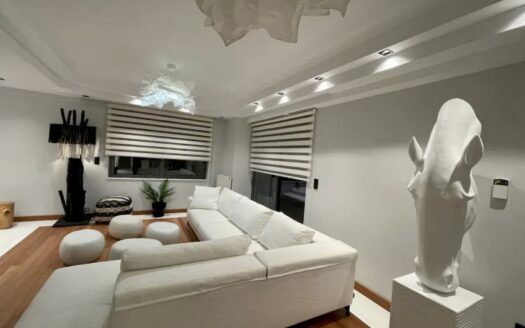GLYFADA GOLF LUXURY MAISONETTE