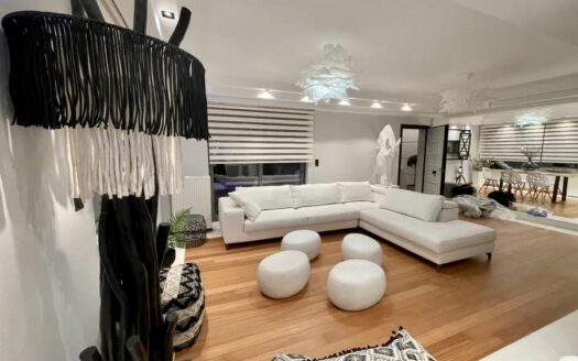 GLYFADA GOLF LUXURY MAISONETTE