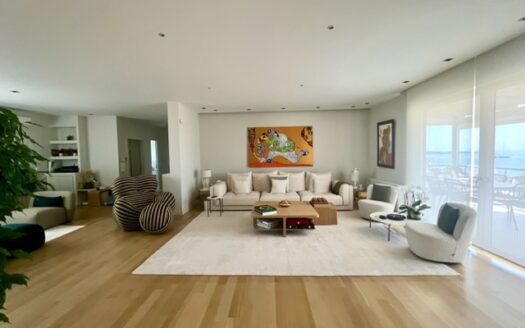 GLYFADA CENTER SEA VIEW APARTMENT