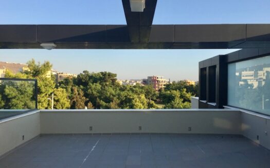 4 level residence-golf