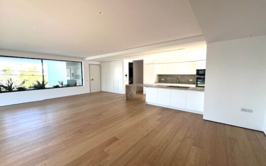 SINGLE LEVEL RESIDENCE A+