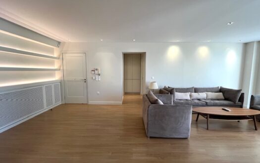LUXURY GROUND FLOOR APARTMENT GOLF