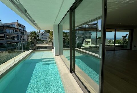VOULA SINGLE LEVEL RESIDENCE