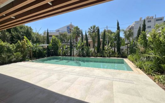 VOULA 2 -LEVEL RESIDENCE WITH  PRIVATE POOL