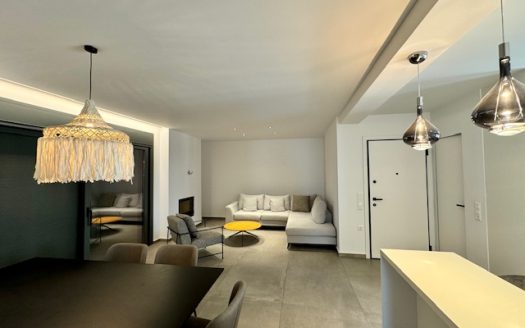 GLYFADA -CENTER FURNISHED APARTMENT