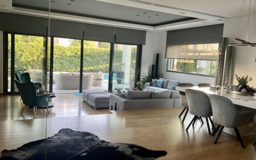 VARI -LUXURY VILLA