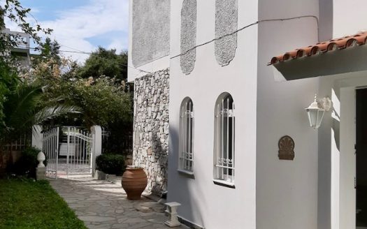 VOULA -CORNER MAISONETTE
