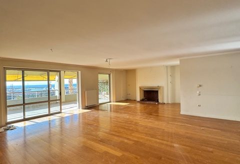 ELLINIKO – SEA VIEW APARTMENT