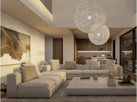VOULA  CENTER 3-LEVEL GROUND FLOOR RESIDENCE