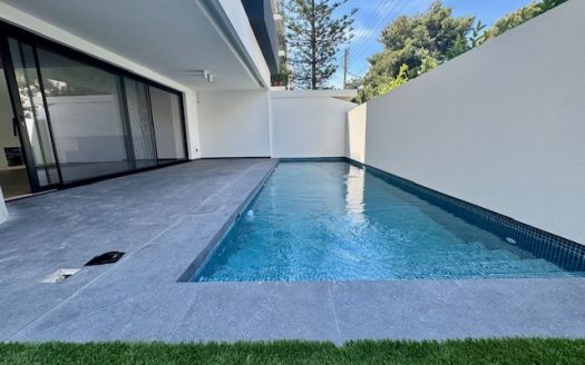 VOULA 2-LEVEL MAISONETTE