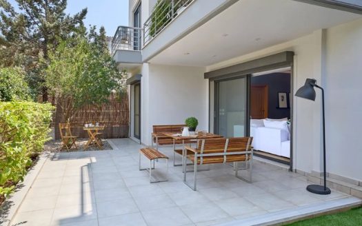 GLYFADA AIXONI -FURNISHED GROUND FLOOR APARTMENT