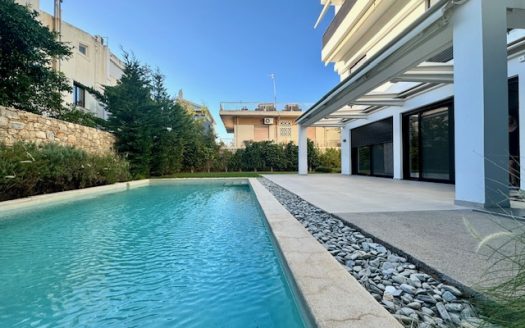 GLYFADA AIXONI-LUXURY MAISONETTE  WITH PRIVATE GARDEN &POOL