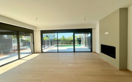 VOULA -2 LEVEL LUXURY MAISONETTE A+
