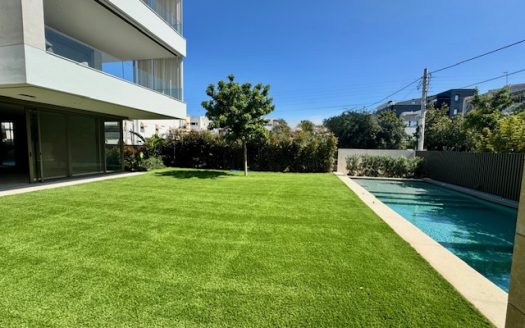 VOULA 2 -LEVEL MAISONETTE