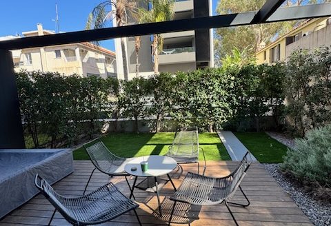 VOULA -CENTER 2 LEVEL MAISONETTE