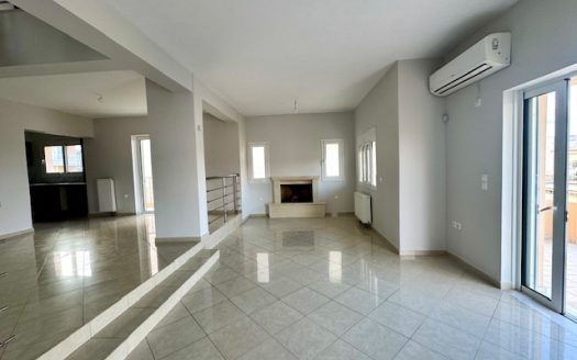 VOULA  KALYMNIOTIKA -2 LEVEL MAISONETTE