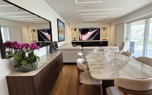 GLYFADA-CENTER LUXURY A+FURNISHED APARTMENT