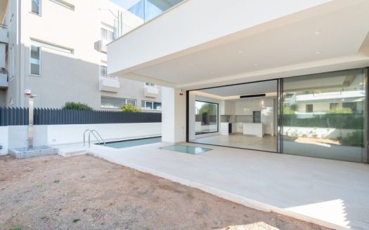 GLYFADA-GOLF-2 LEVEL LUXURY MAISONETTE A++