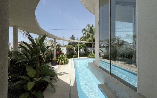 GLYFADA -CENTER LUXURY MAISONETTE A++