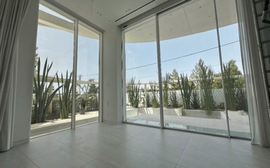GLYFADA -CENTER LUXURY MAISONETTE A++
