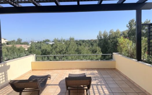 -LUXURY APARTMENT WITH UNOBSTRUCTED VIEW